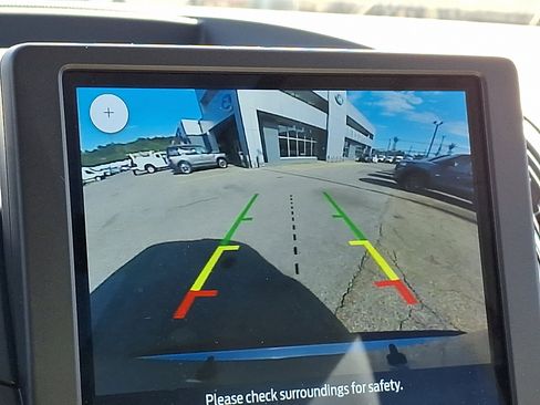 Used 2022 Ford Edge Titanium image 17