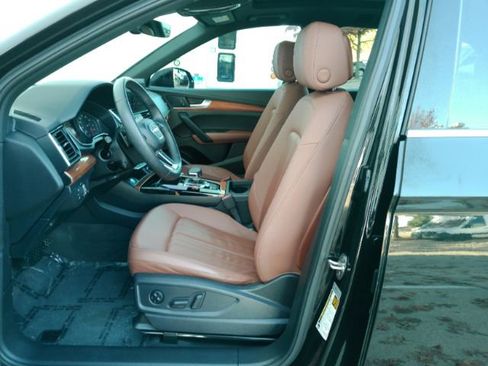 Used 2023 Audi Q5 2.0T Premium image 12
