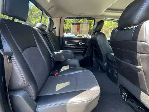 Used 2016 RAM 1500 Laramie w/ Convenience Group AWD/4WD image 27