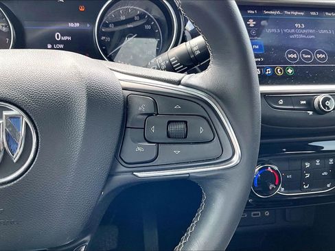 Used 2021 Buick Encore GX Preferred w/ Cold Weather Comfort Package FWD image 19