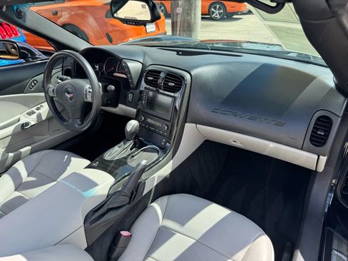 Used 2009 Chevrolet Corvette Coupe w/ Preferred Equipment Group RWD image 24