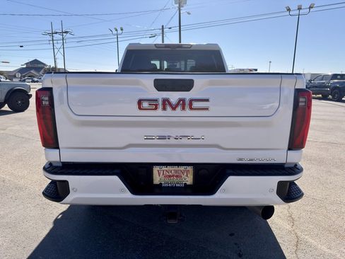 Used 2024 GMC Sierra 2500 Denali w/ Denali Reserve Package image 4