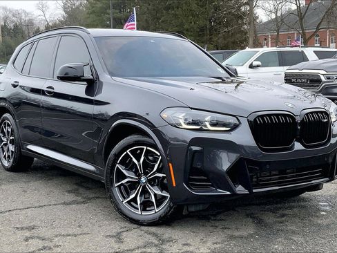 Used 2024 BMW X3 M40i w/ Premium Package image 2