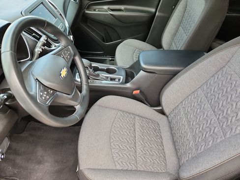 Used 2024 Chevrolet Equinox LT AWD/4WD image 10