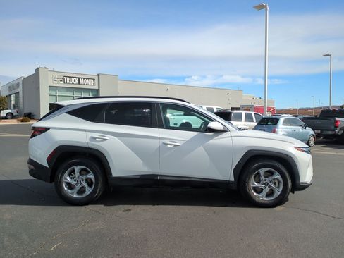 Used 2024 Hyundai Tucson SEL image 2