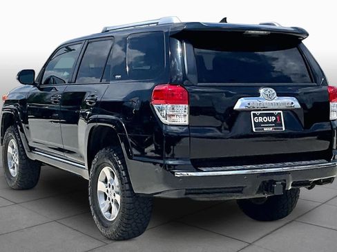 Used 2011 Toyota 4Runner SR5 AWD/4WD image 11