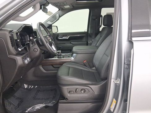 Used 2024 GMC Sierra 1500 SLT w/ SLT Premium Plus Package image 5