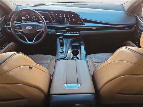 Used 2022 Cadillac Escalade Premium Luxury w/ Performance Package image 19