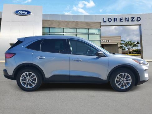 Used 2022 Ford Escape SE w/ Convenience Package image 4