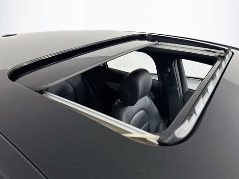 Certified 2023 Mercedes-Benz GLC 300 4MATIC Coupe image 23