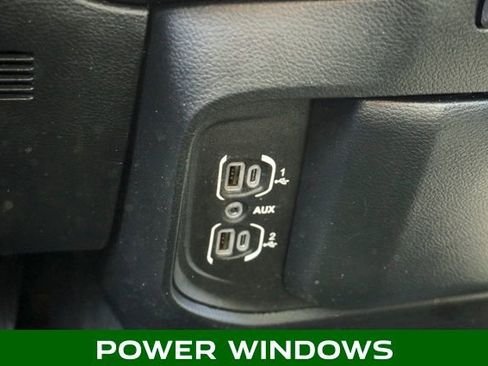 Used 2021 RAM 1500 Big Horn image 17