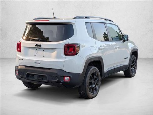 Used 2020 Jeep Renegade Altitude AWD/4WD image 5