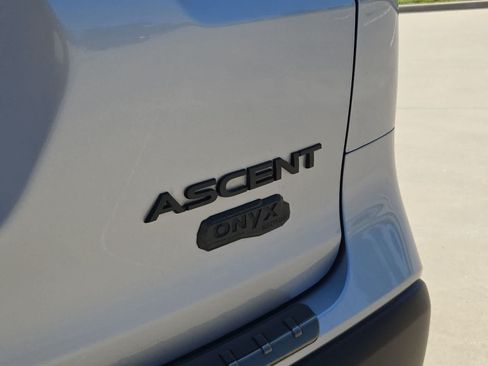 Used 2024 Subaru Ascent Onyx Edition AWD/4WD image 12
