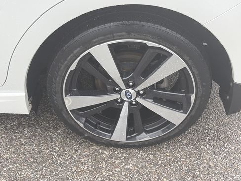 Used 2018 Subaru Impreza 2.0i Sport image 9