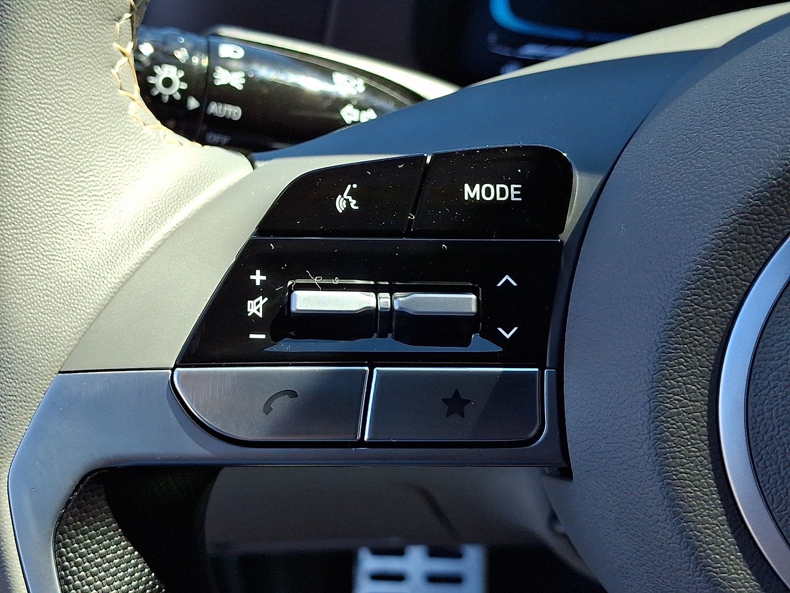 Certified 2026 Hyundai Elantra Sport FWD image 21