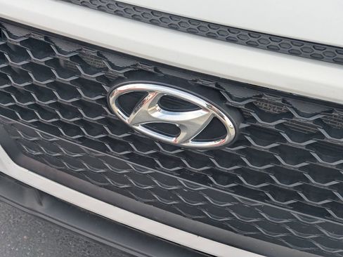 Used 2020 Hyundai Kona SE FWD image 11