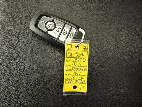 Used 2023 Ford Expedition Limited image 40