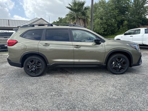 New 2025 Subaru Ascent Bronze Edition image 2