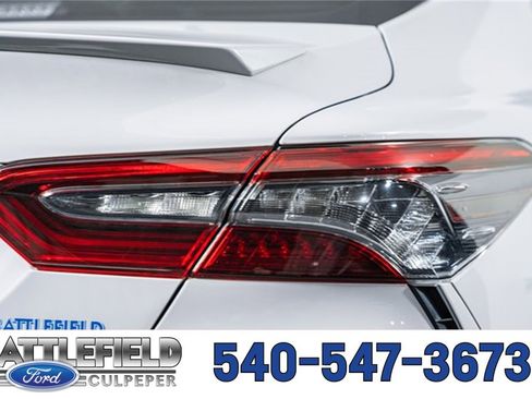 Used 2024 Toyota Camry XSE w/ Navigation Package image 7