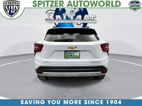 Used 2024 Chevrolet Trax LT image 10