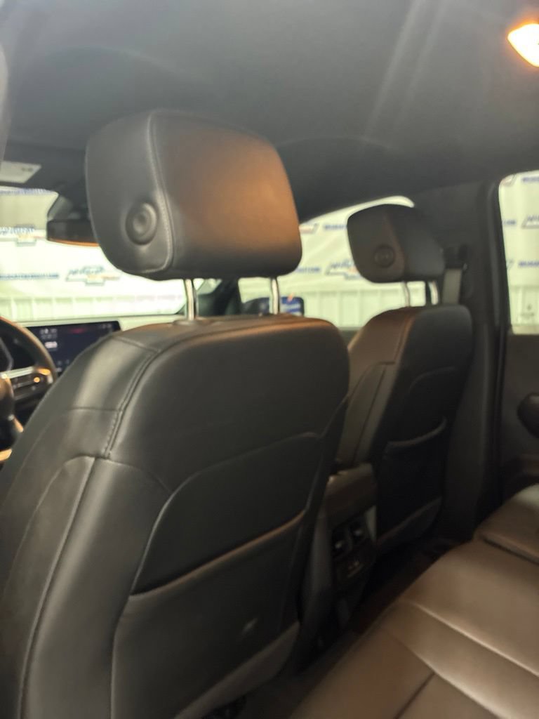 Used 2024 GMC Canyon Elevation w/ Elevation Premium Package AWD/4WD image 29
