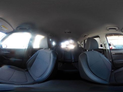 Used 2025 Kia Seltos S image 42