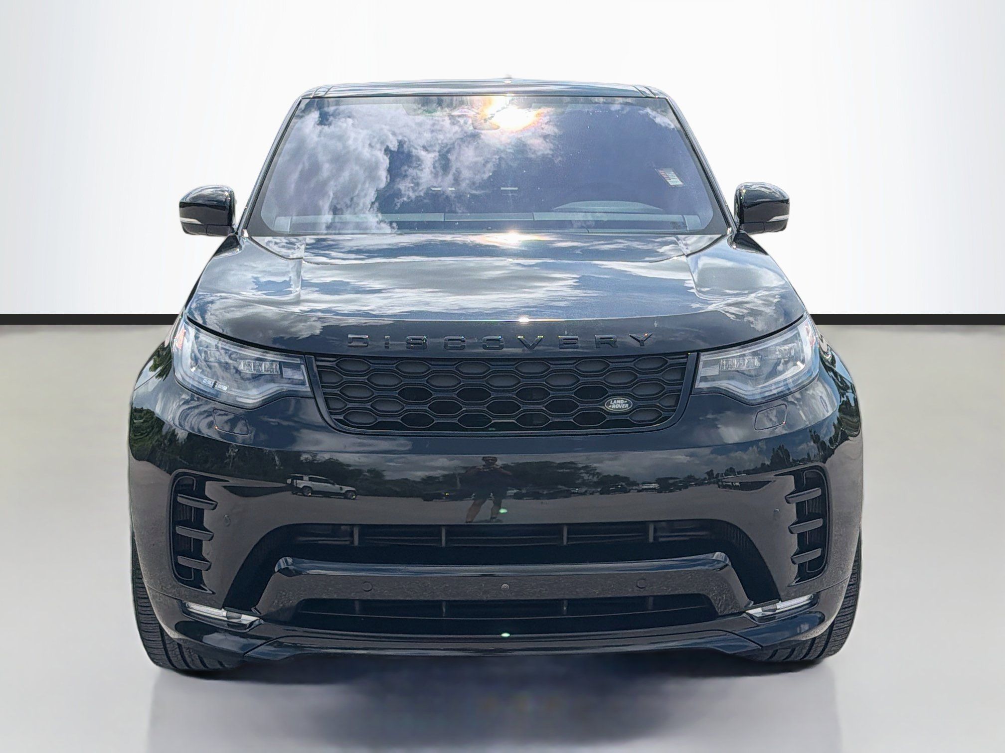 Used 2022 Land Rover Discovery S R-Dynamic AWD/4WD image 8