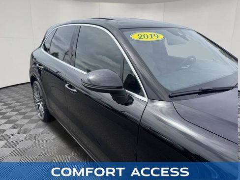 Used 2019 Porsche Cayenne S AWD/4WD image 10