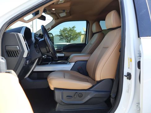 Used 2022 Ford F250 Lariat w/ Lariat Ultimate Package image 13