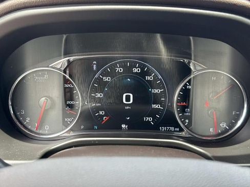 Used 2019 GMC Acadia Denali w/ Technology Package AWD/4WD image 28