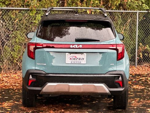 New 2026 Kia Seltos S image 4