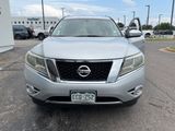 Used 2014 Nissan Pathfinder SV image 2
