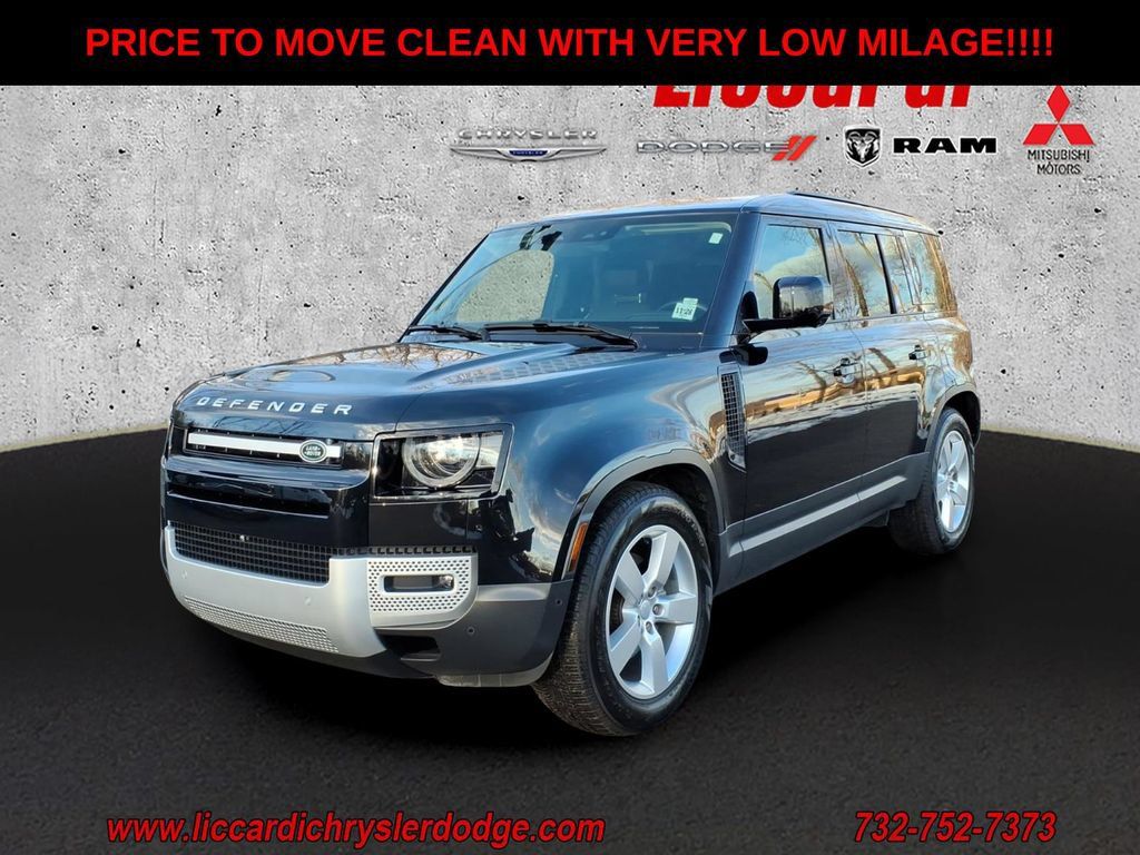 Used 2024 Land Rover Defender 110 S AWD/4WD image 3