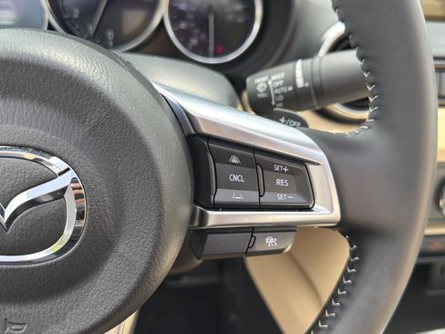 Used 2026 MAZDA MX-5 Miata RF Grand Touring RWD image 30