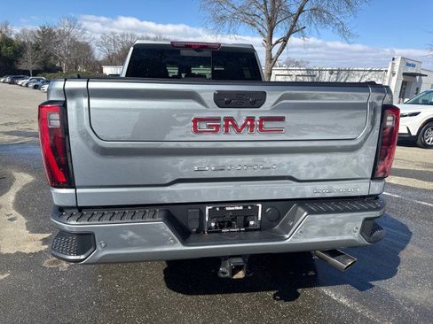 Used 2024 GMC Sierra 2500 Denali w/ Denali Reserve Package image 6
