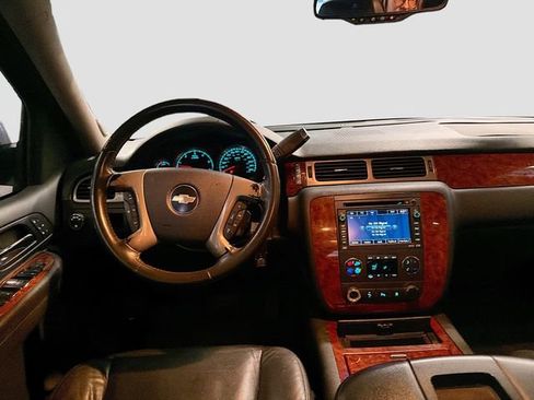 Used 2009 Chevrolet Tahoe LTZ image 21
