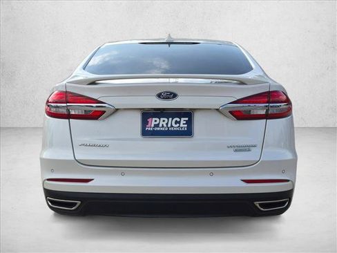 Used 2019 Ford Fusion Titanium FWD image 6