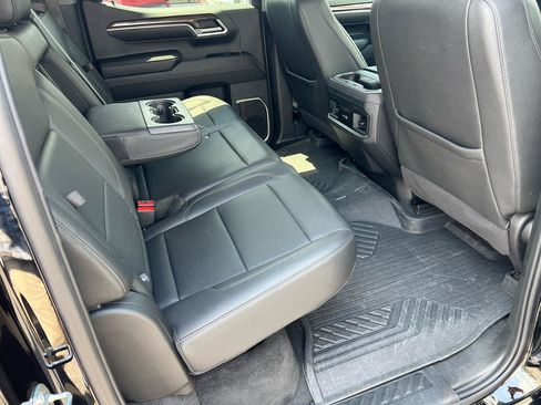 Used 2024 Chevrolet Silverado 1500 RST w/ Convenience Package II AWD/4WD image 18