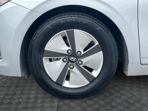 Used 2022 Hyundai Ioniq Blue image 23