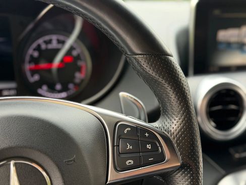 Used 2018 Mercedes-Benz AMG GT Roadster image 38