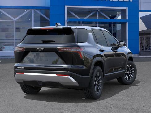 New 2026 Chevrolet Equinox LT w/ Convenience Package II image 4