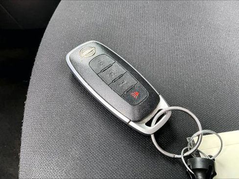 Certified 2025 Nissan Sentra SV w/ Trunk Package image 14