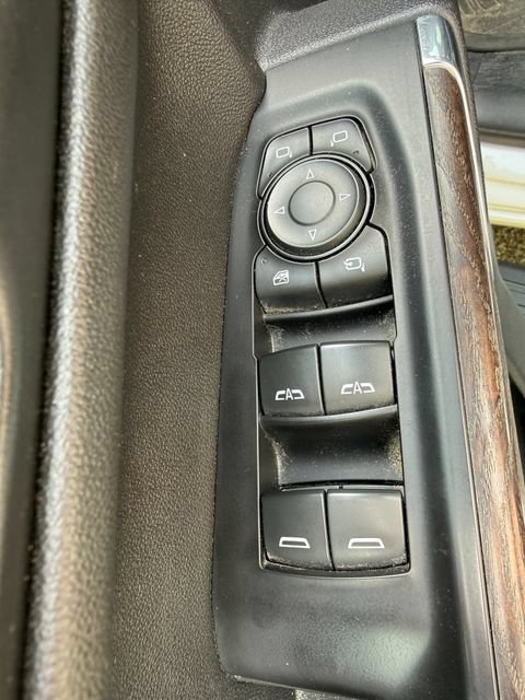Used 2021 GMC Sierra 1500 Denali w/ Denali Ultimate Package AWD/4WD image 10