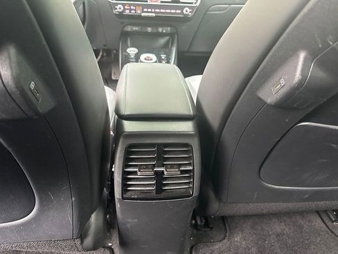 Used 2024 Kia Niro Wind FWD image 24