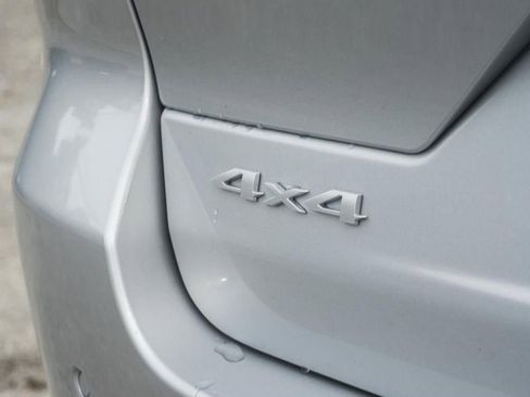 New 2025 Jeep Grand Cherokee Laredo X w/ Luxury Tech Group I image 8