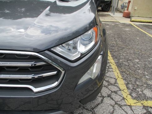 Used 2021 Ford EcoSport Titanium AWD/4WD image 24