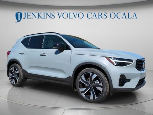 New 2026 Volvo XC40 B5 Ultra AWD/4WD image 1