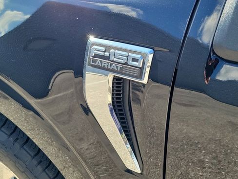 Used 2023 Ford F150 Lariat image 10