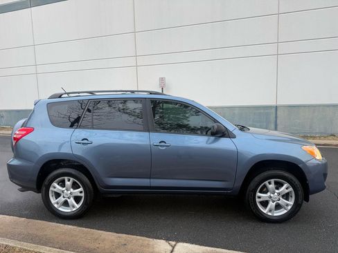 Used 2012 Toyota RAV4 FWD w/ Upgrade Value Pkg image 11