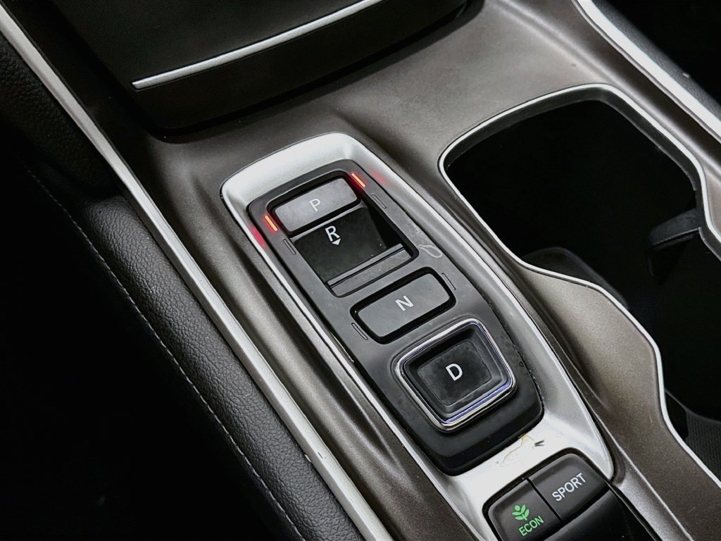 Used 2022 Honda Accord Touring image 17